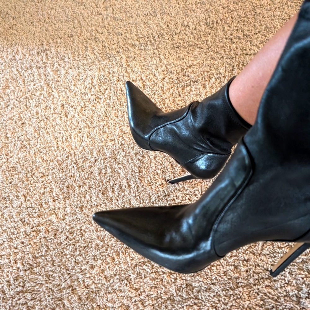Stuart Weitzman All Leather Calf Bootie